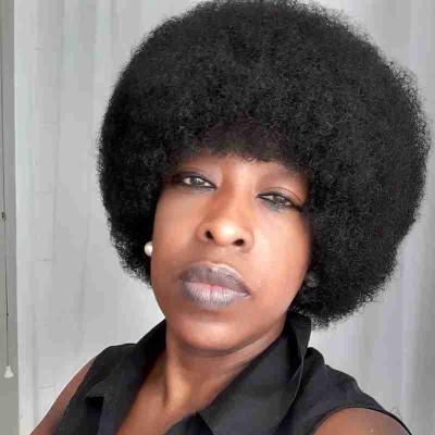 Sade Popoola