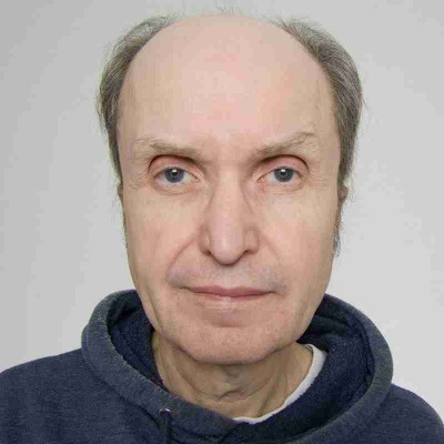 Simon Collins