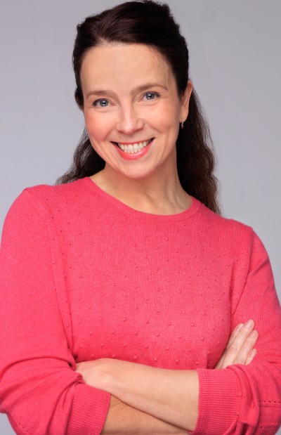 Elena Harding