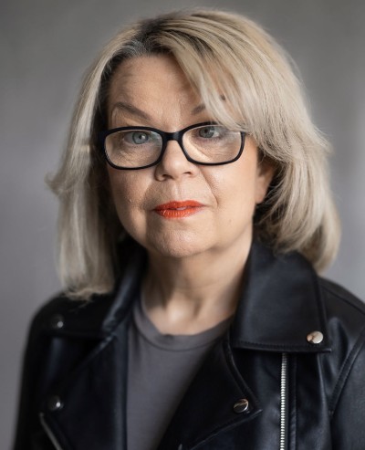 Jacqueline  cooper 