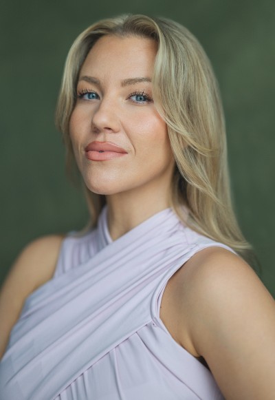Robyn Gough