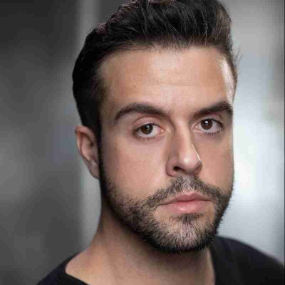 Joshua  Harris 