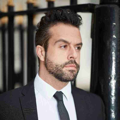 Joshua  Harris 