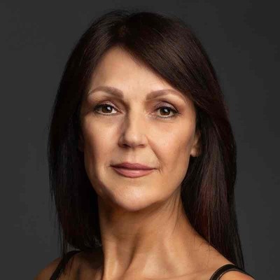 Georgina  Jennifer Rey 