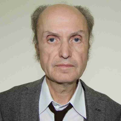Simon Collins