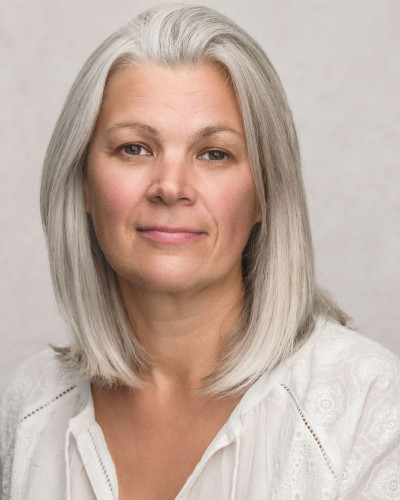 Caroline Oakes