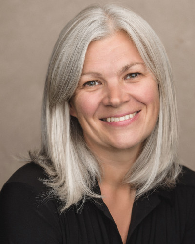 Caroline Oakes